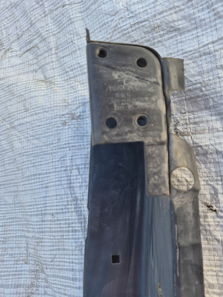 Vw passat b3 b4 кронштейн лист 3a0810135 соединитель плита соединительная направляющая Киев