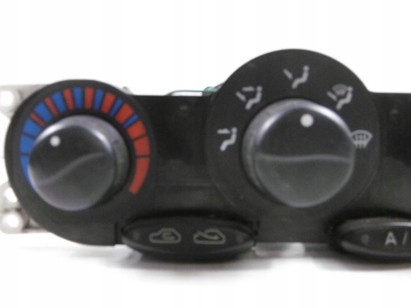 фото №5, Hyundai coupe i 96-99 панель управление обдув