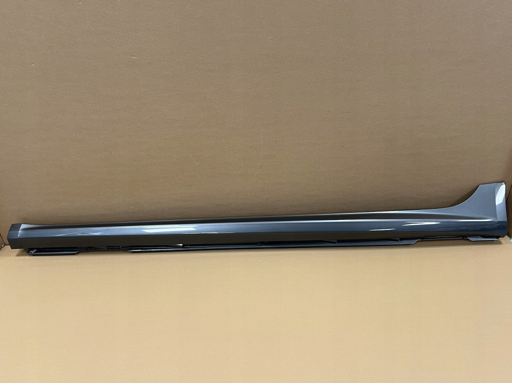 фото №1, Audi s7 a7 4k молдинг порог 4k8853855a lz7s s-line