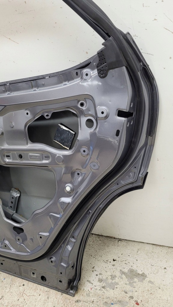 Lexus rx iv 4 15- дверь задняя задняя правое  fv Цена