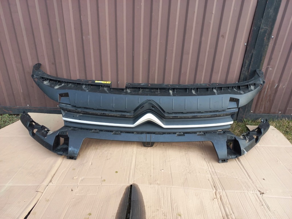 фото №1, Citroen berlingo iv решётка радиатора решётка радиатора.