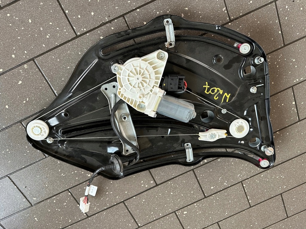 фото №1, Механізм скло лівий задня mercedes w207 cabrio