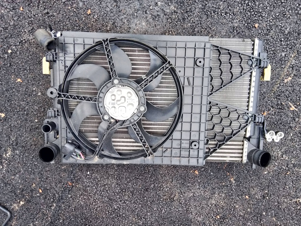 фото №13, Audi a1 8x комплект радиатор 6r0820411g 6r0121253