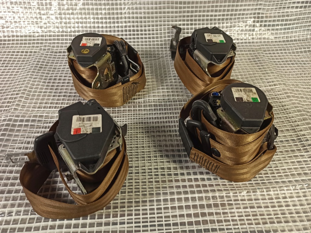 Купить Audi a8 d3 ремни безопасности комплект amaretto перед левое  правый