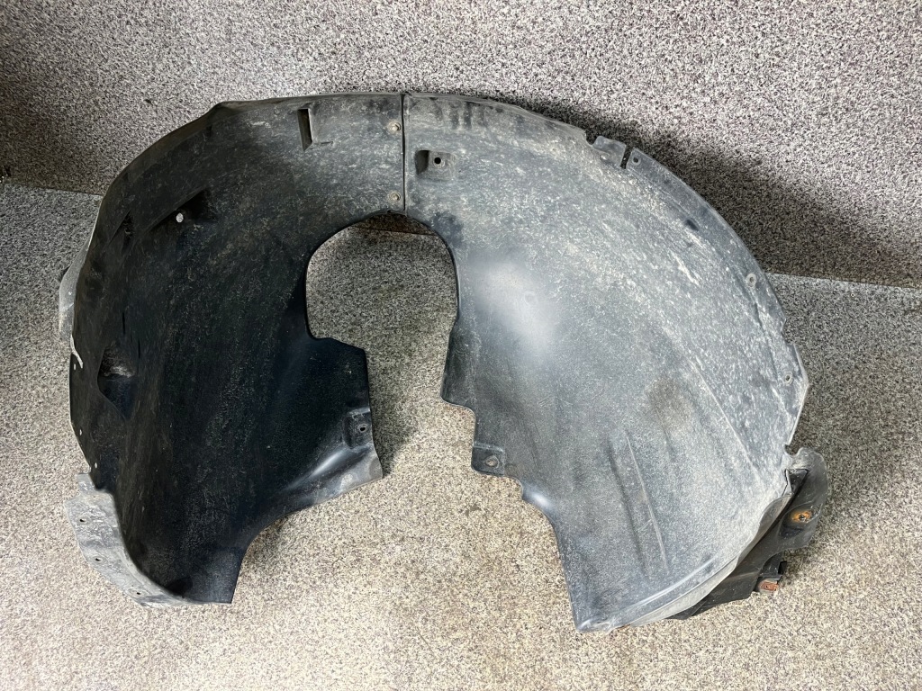 Підкрилок правий перед праве  передні mercedes ml w164 оригінал комплектна Зі Шроту