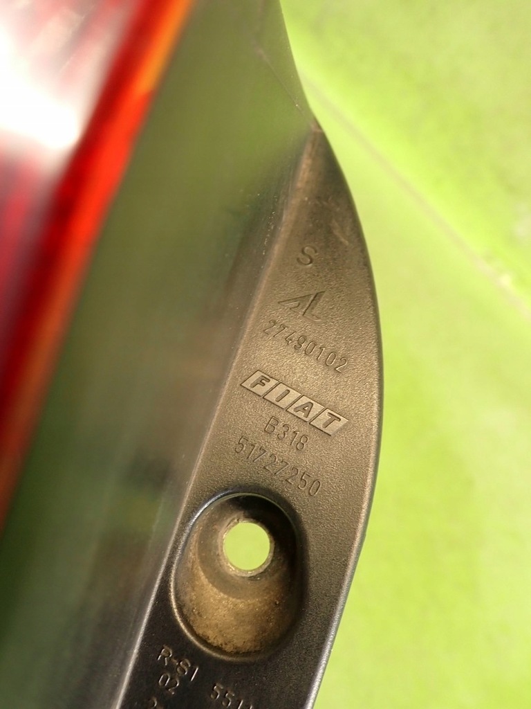 фото №13, Лампа левая задняя задняя fiat croma ii 05r kombi 51727252 51727250
