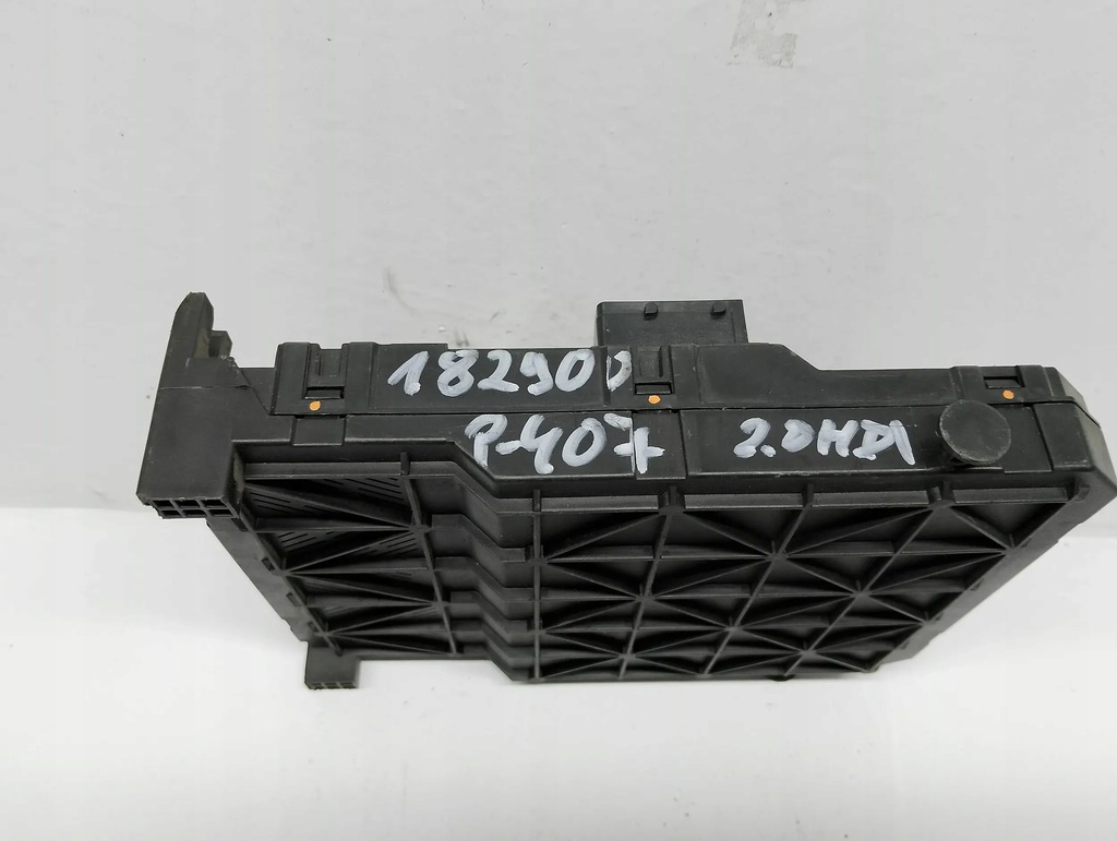 фото №5, Коробка запобіжників модуль bsi peugeot 407 2,0 hdi 9655708380 s120104700l