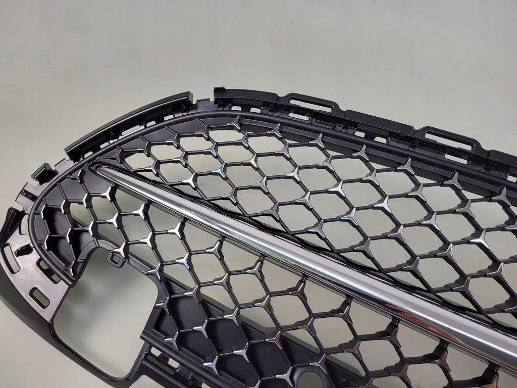 фото №10, Mercedes c-klasa w206 решётка радиатора amg решётка радиатора значок pod камера pdc оригинал новый