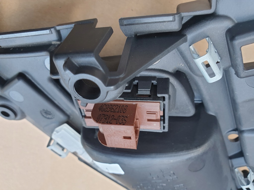 фото №7, Подсвеченная ручка led правый перед audi a7 4g оригинальный номер