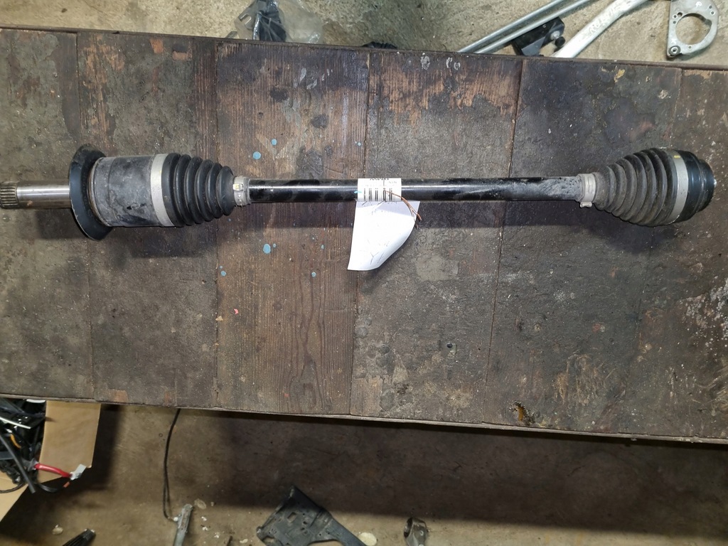 фото №1, Bmw x1 f48 привідний вал задня 7646867