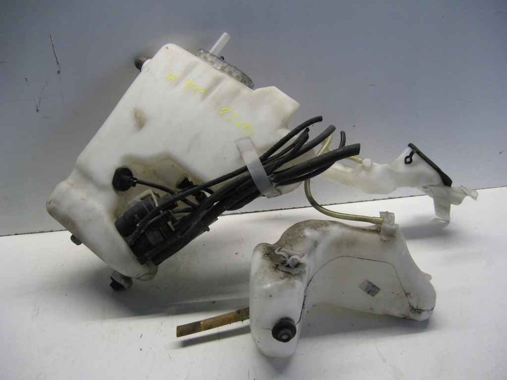 фото №1, Бачок омывателя mercedes w211 2.2 cdi #