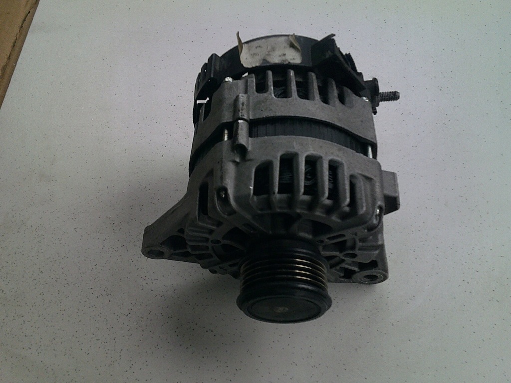 Купити Генератор valeo hyundai 1.7crdi