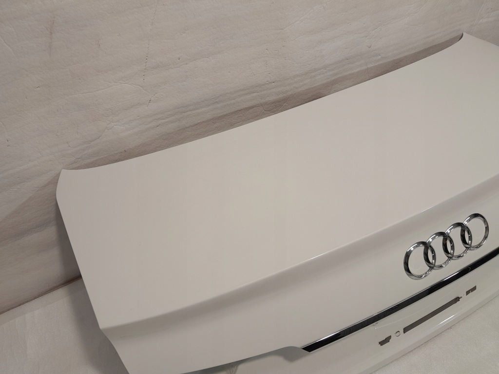 Audi a4 b9 рестайлинг  седан крышка багажника багажника задняя крышка ly9c Цена