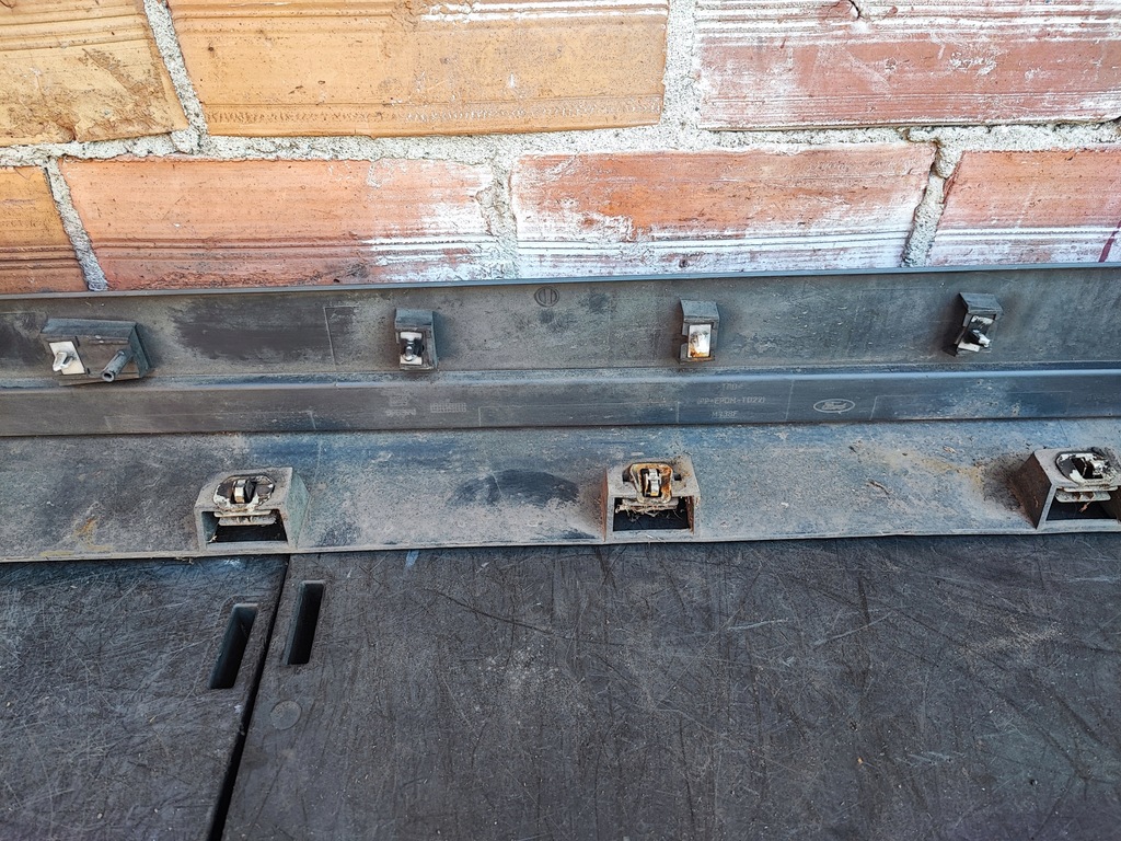 фото №14, Ford оригінальний номер cv44-s10155-a молдинг поріг комплектна