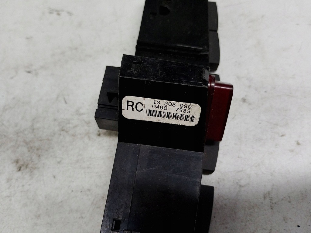 фото №6, Opel панель перемикач аварійних 13205990 europa