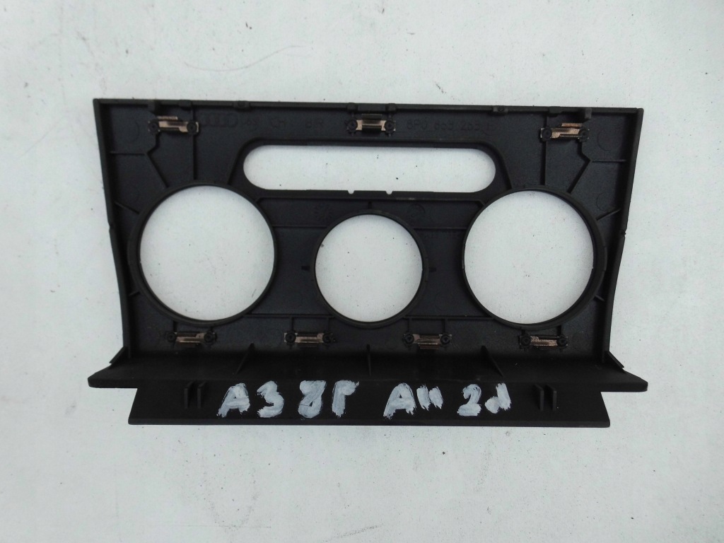 фото №4, Рамка панель кондиционера 8p0863263e audi a3 8p