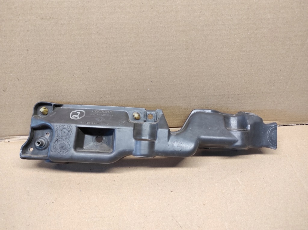 фото №1, Кронштейн кронштейн направляющая крыла левый renault scenic iii 631230010r
