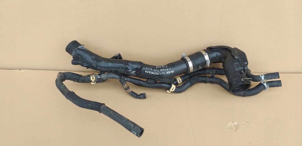 фото №2, Toyota avensis t27 t29 труба інтеркулер