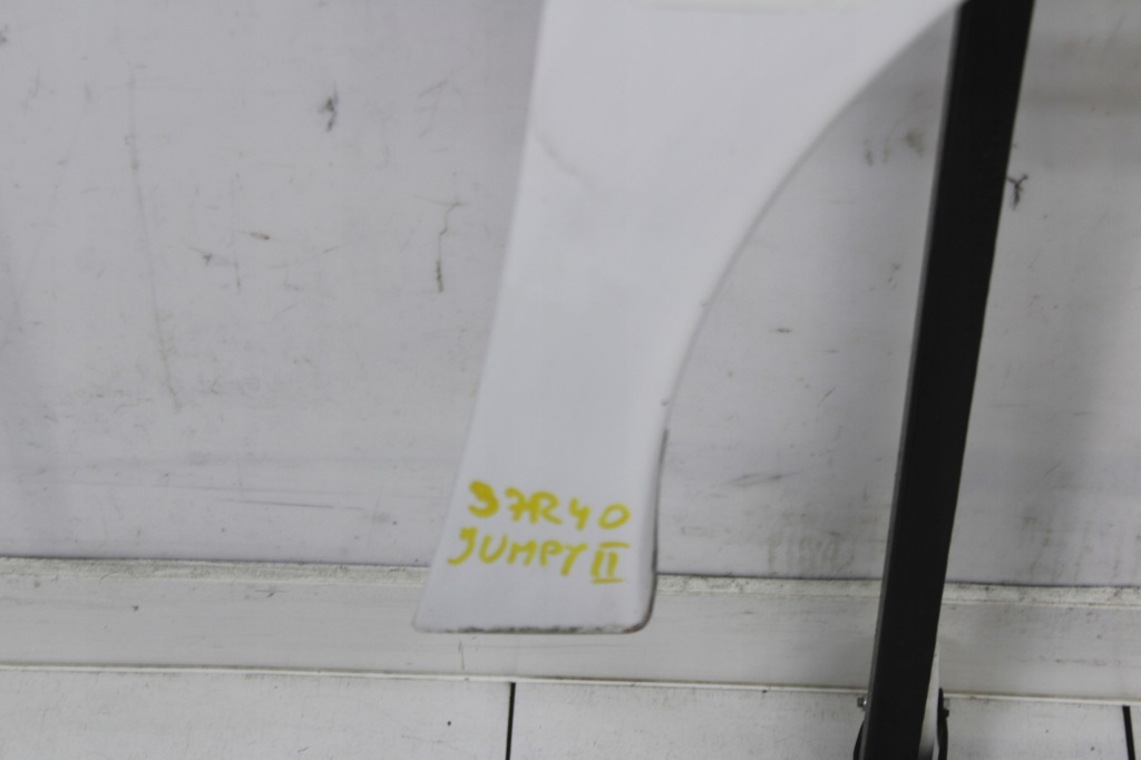 Citroen jumpy 2 expert scudo 07r- крыло  правый  перед передний ewp ewpa Киев