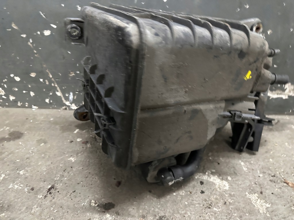 фото №6, Фільтр вугільний porsche cayenne 7l 4.5 7l0201801b