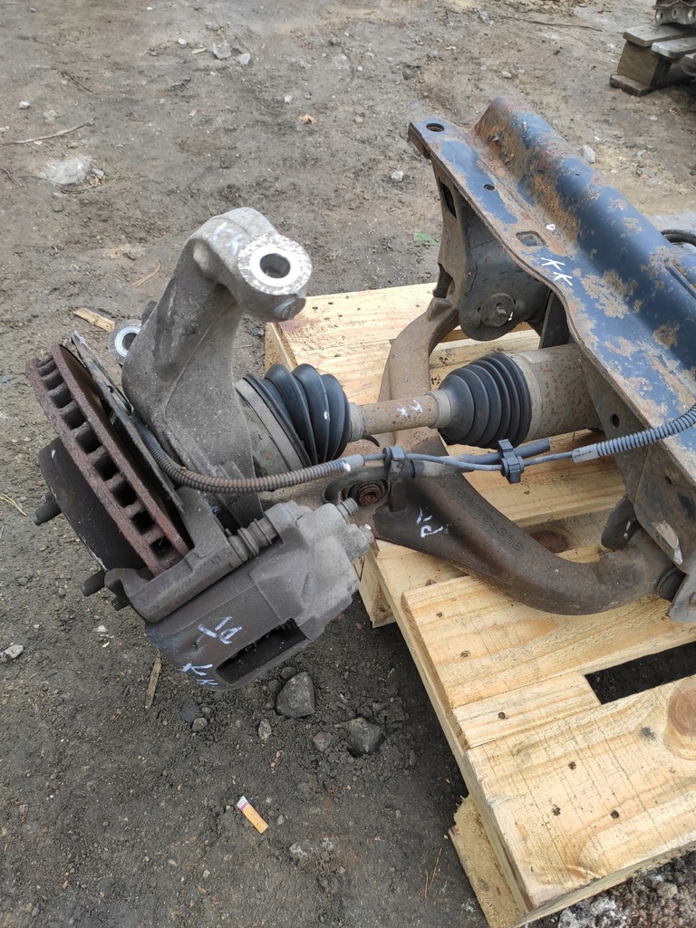 фото №11, Jeep cherokee liberty kk 2.8crd 7-12 подвеска перед рама поворотный кулак дифференциал