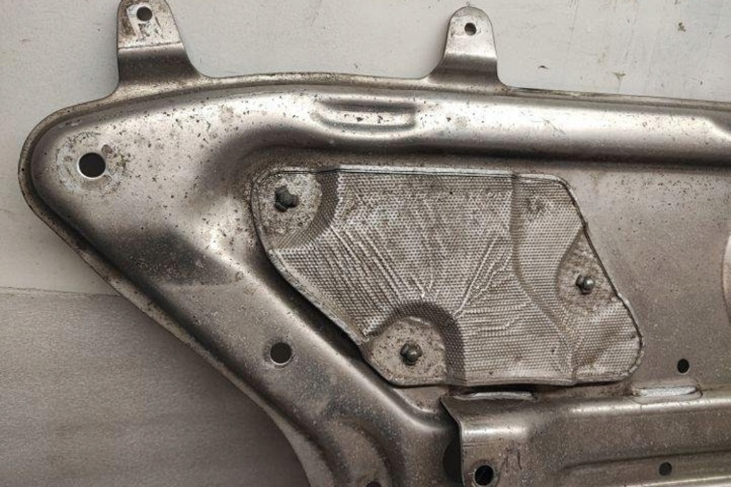 фото №7, Захист двигуна bmw 7 g11, g12 6865263 3.0l дизель 235kw 2018