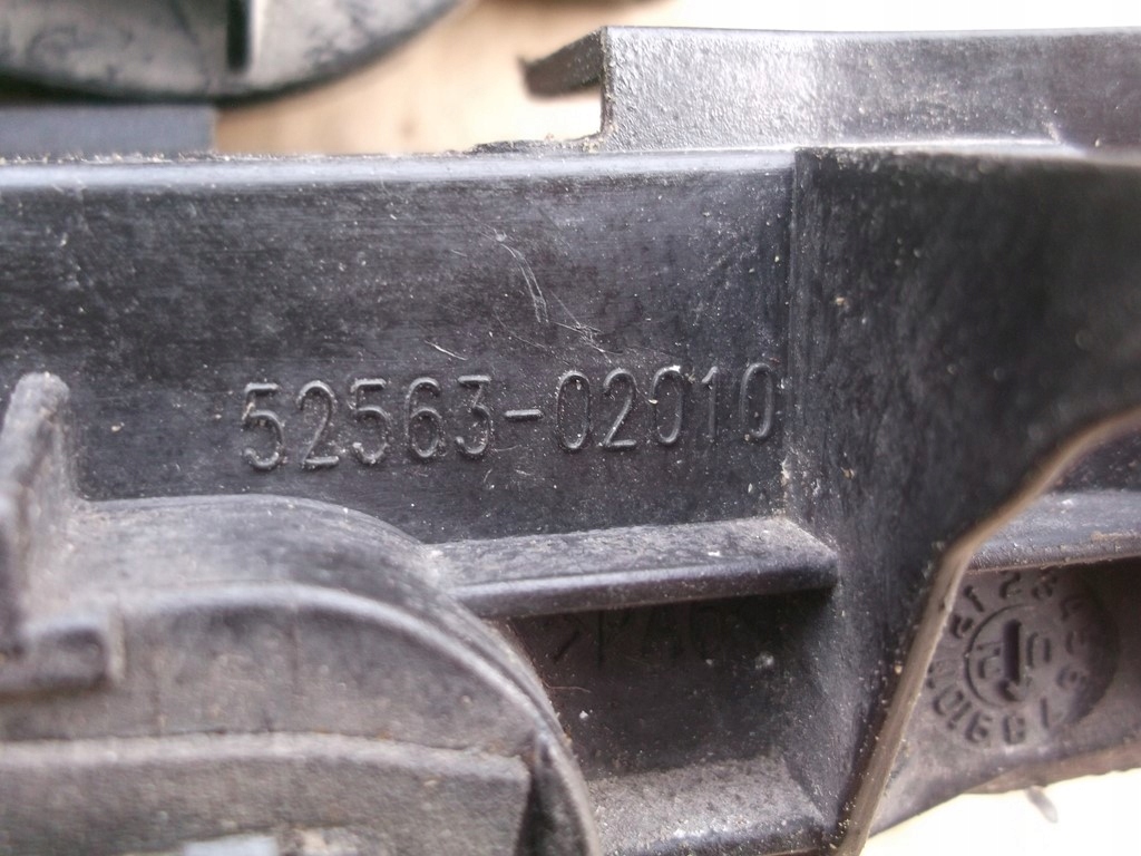 фото №6, Toyota corolla e12 направляющая бампера лампы задняя