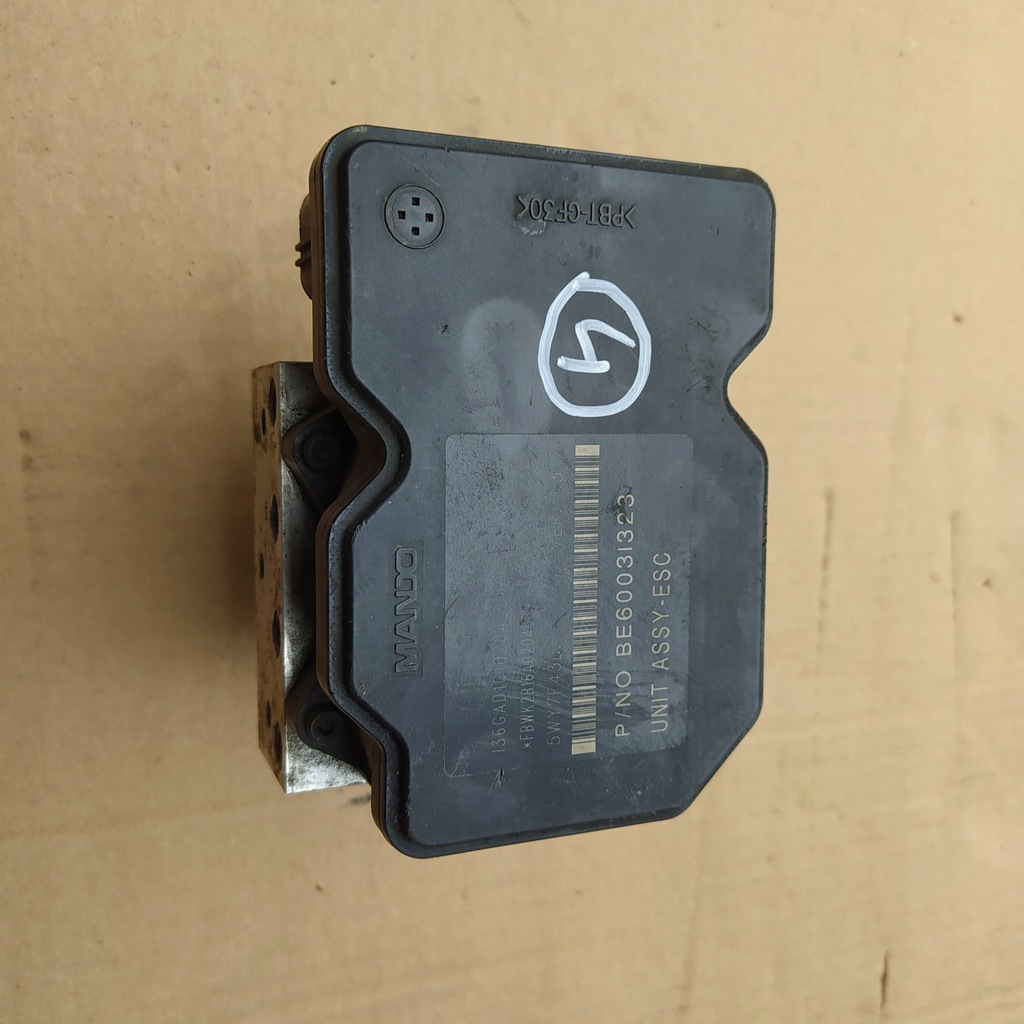 фото №1, Kia sportage iii насос abs 5wy7f43d