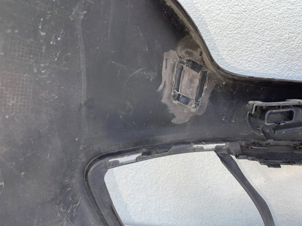 Бампер перед передний renault megane 3 3 рестайлинг  11- 620221285r Доставка