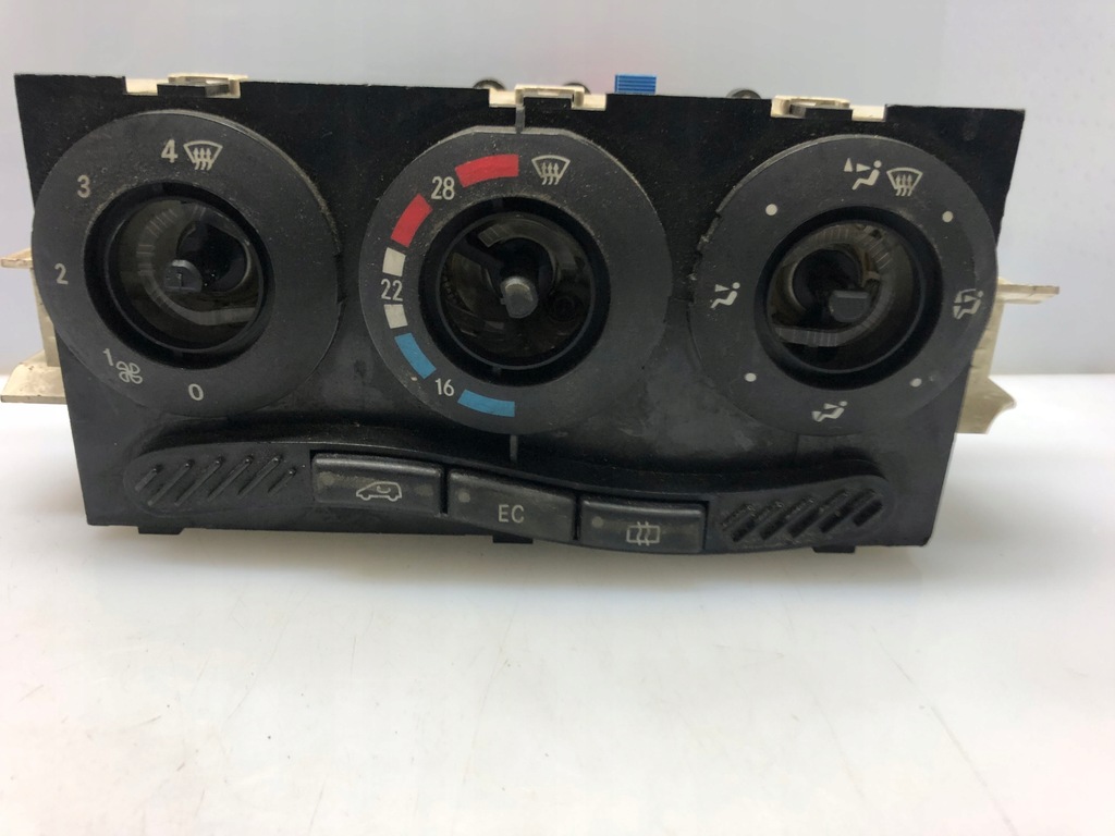 фото №1, Панель кондиціонера mercedes 1688300485