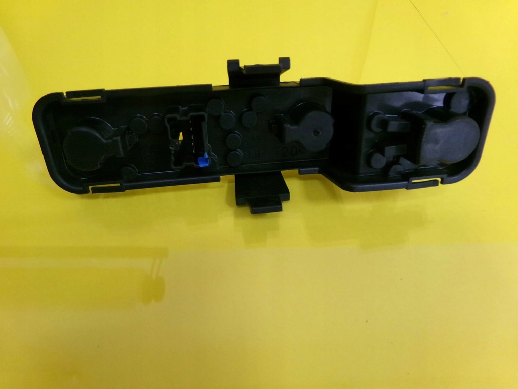 фото №6, Вкладиш лампи лівий задня nissan almera n16 236873 nr1010