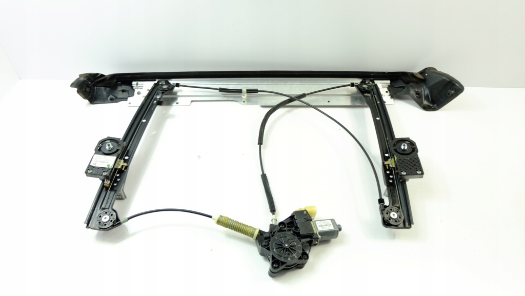 Купить Mini cooper r57 механизм стекло левый