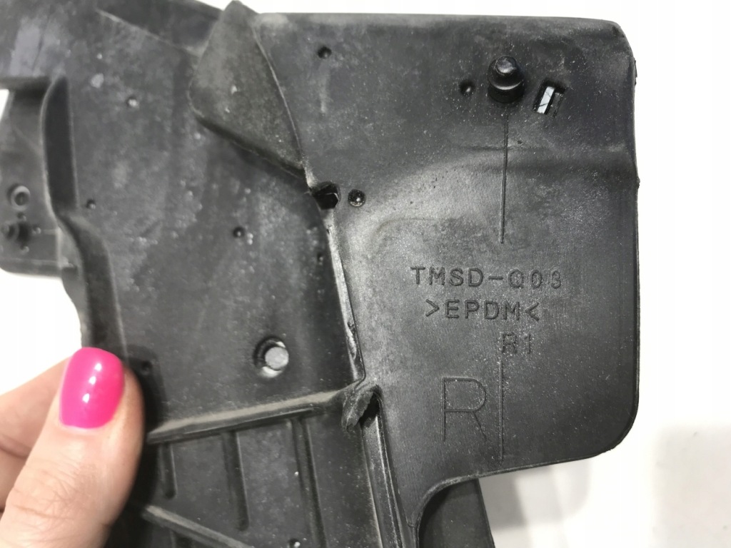 фото №4, Прокладка дверь правый перед tesla model s