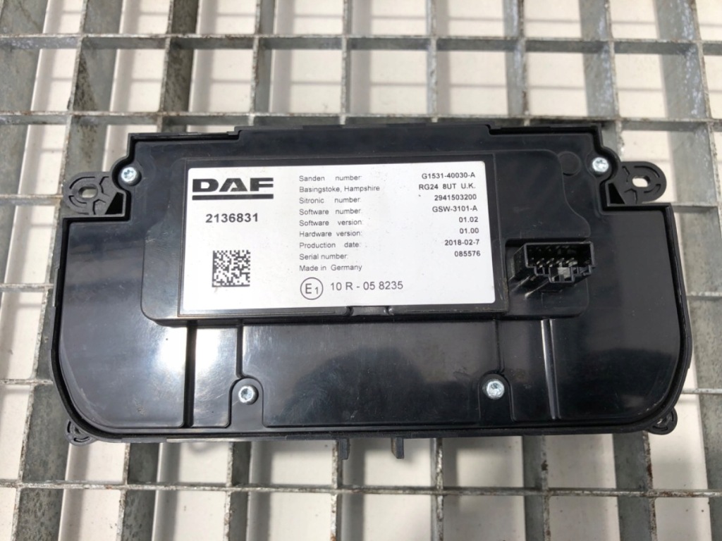 Панель управление обдув daf cf 2136831 другой Цена