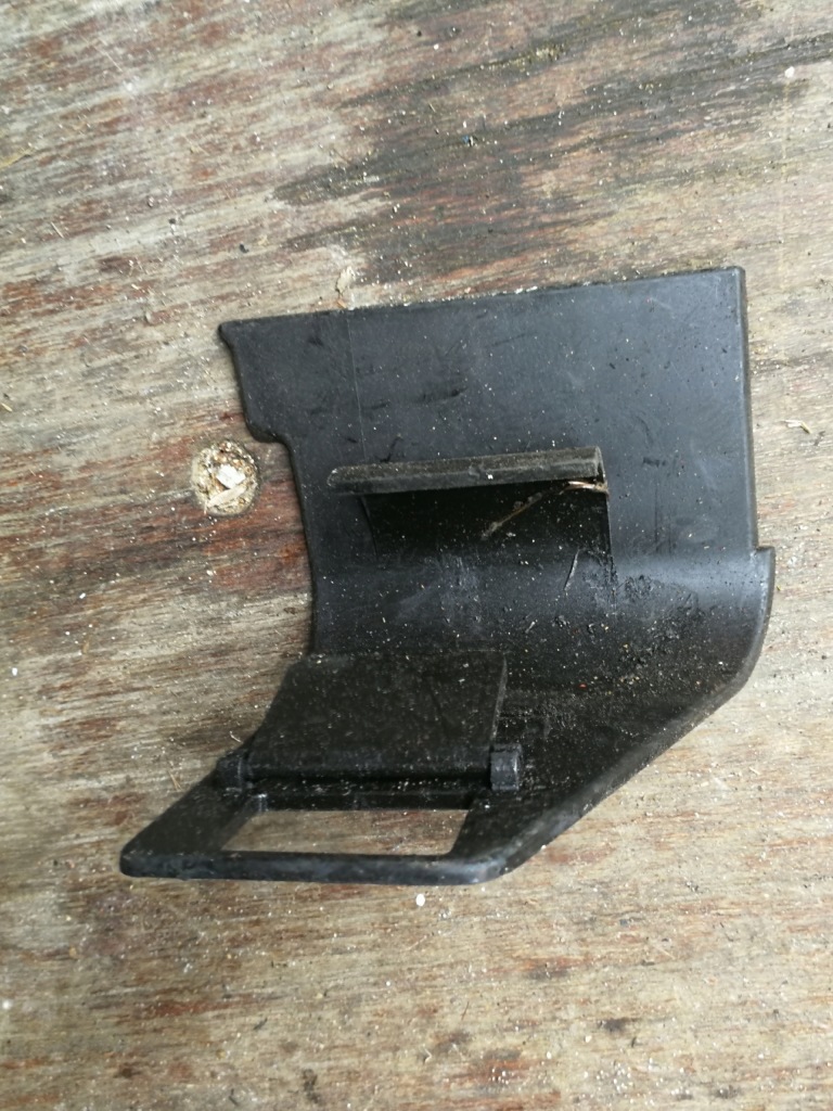 Накладка с картера масляный 325ix bmw e30 в Украине