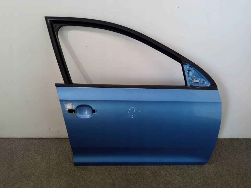 фото №1, Двері праве перед lq5x skoda rapid i 2012-2019