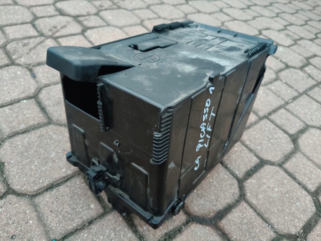 фото №1, Коробка корпус аккумулятор citroen c4 picasso i lift