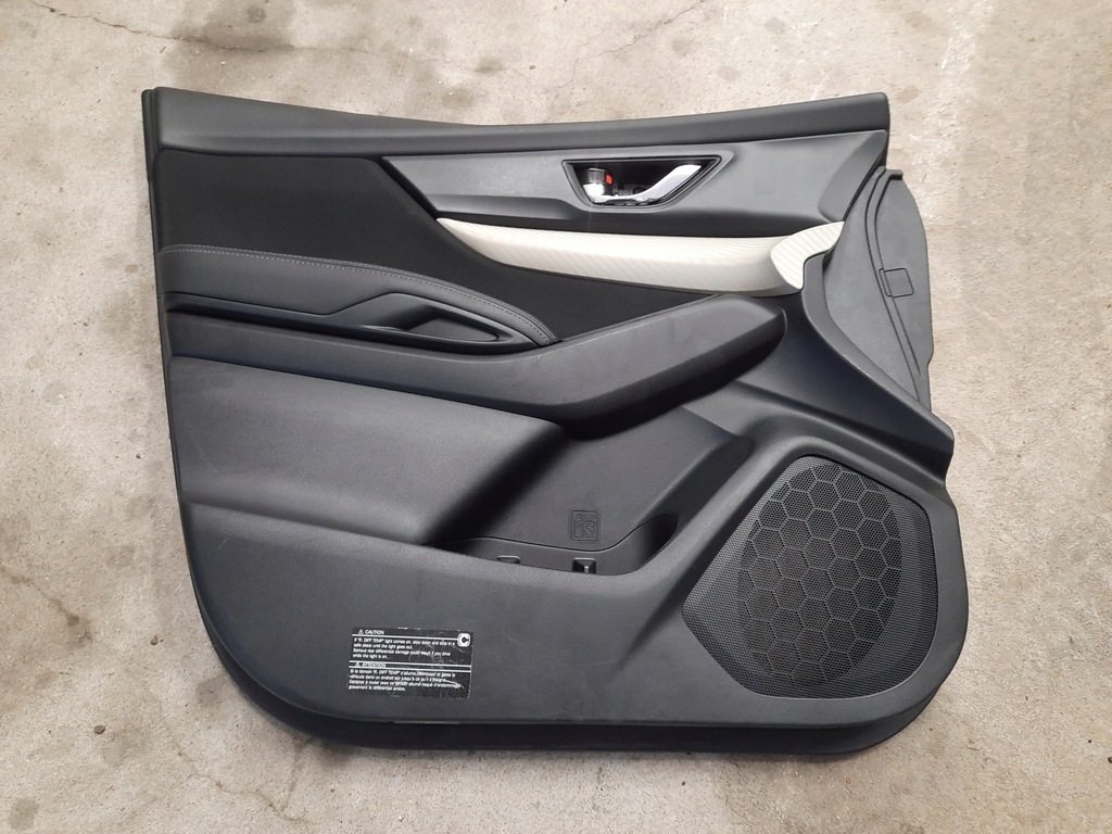 фото №12, Subaru ascent 19- обшивки дверь комплект usa