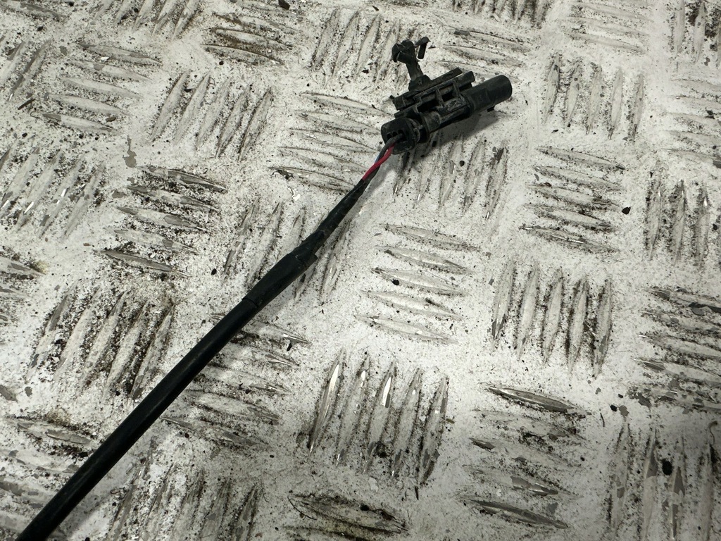 фото №6, Трос капот chevrolet corvette c8 84806924