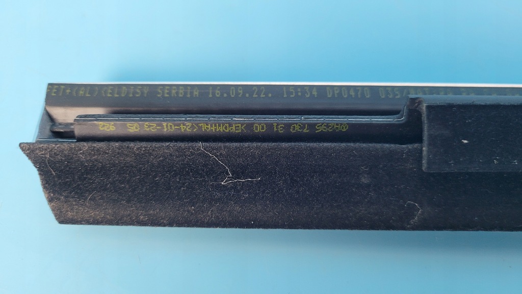 фото №12, Mercedes eqe 350+ 23r молдинг уплотнитель дверь левый задняя a2957303100