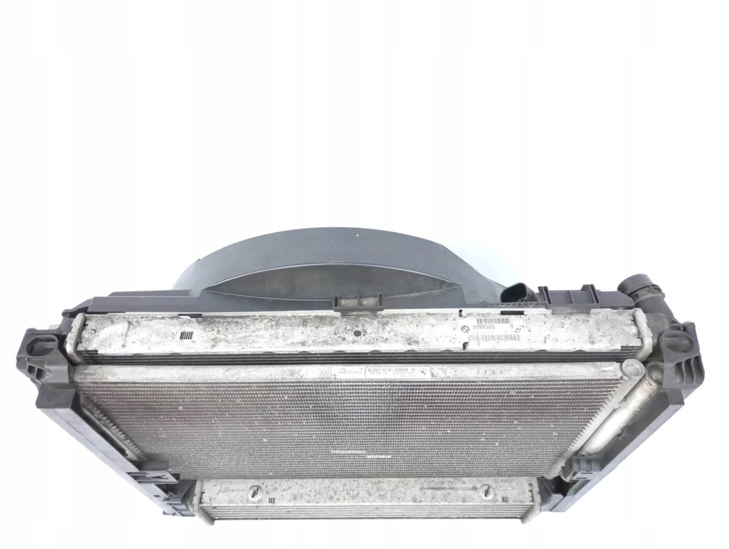 фото №10, Bmw e91 lci радиатор радиатор комплект 325d m57