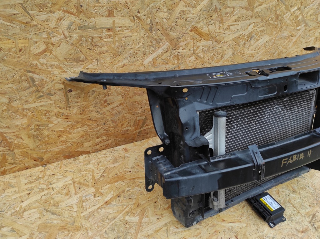 фото №3, Pas передній радіатор skoda fabia ii 1.4