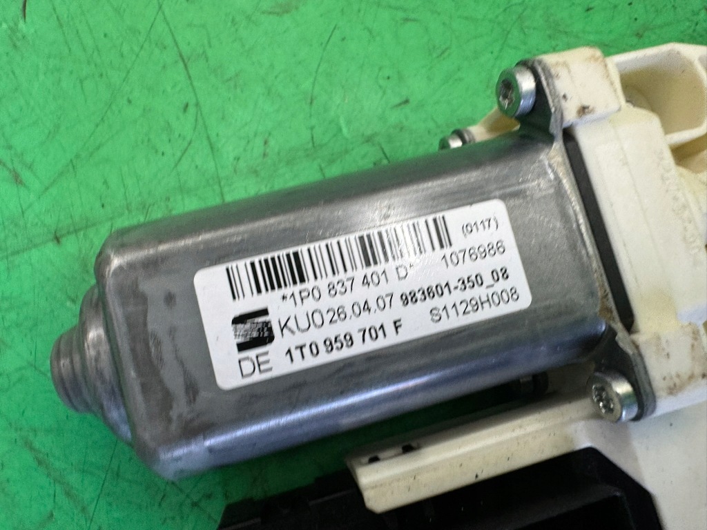 фото №14, Механізм моторчик скло лівий передній 1k0959792l seat leon ii 2 05- europa