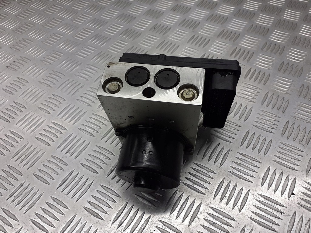 фото №1, Насос abs mercedes w203 2.2 cdi a0034319412