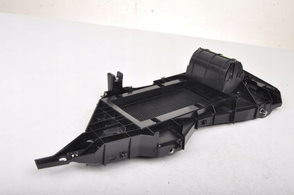 Porsche 718 cayman 982 бардачок боковой правая  задний 981555735 с Разборки