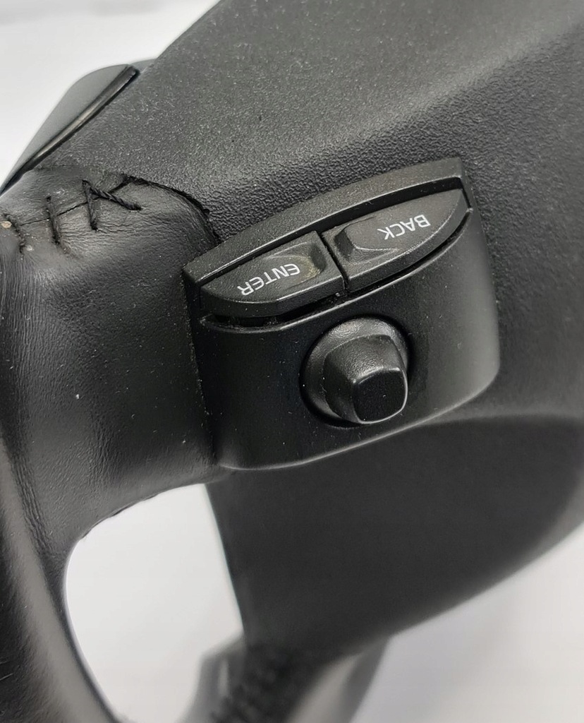 фото №10, Повітропровід мультифункція pilot volvo xc70 30778843