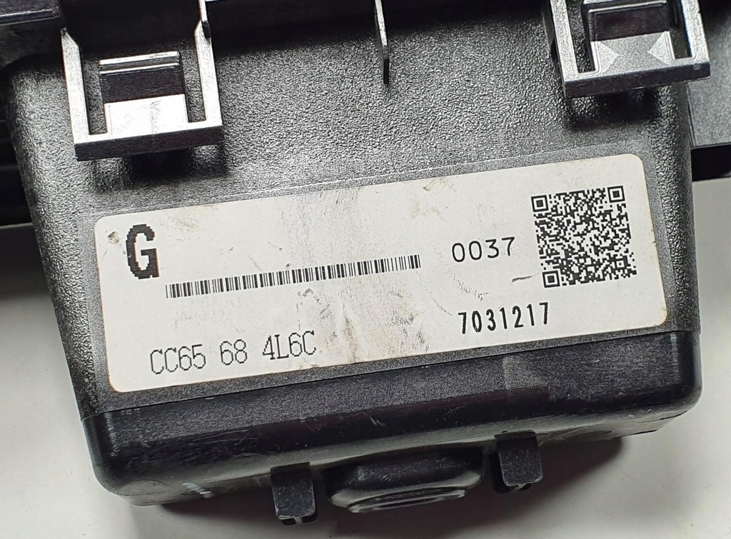 фото №8, Панель кнопки вікон лівий перед mazda 5 cr europa