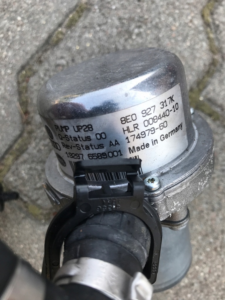 фото №5, Audi r8 5.2 plus насос вакууму 8e0927317k