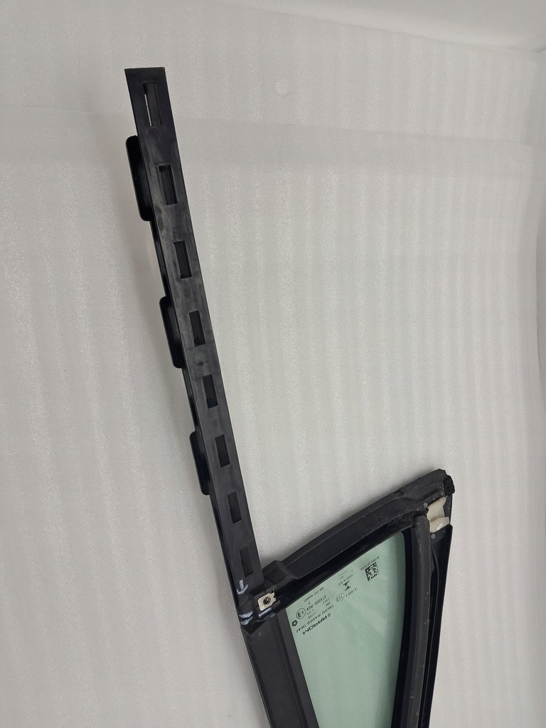 фото №6, Jeep renegade стекло дверь правый перед передняя 520155120