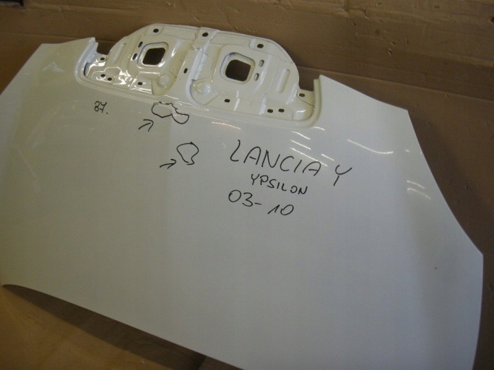 фото №2, Lancia ypsilon 2003 капот